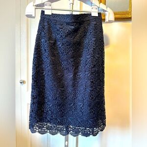 Lace skirt, NWT